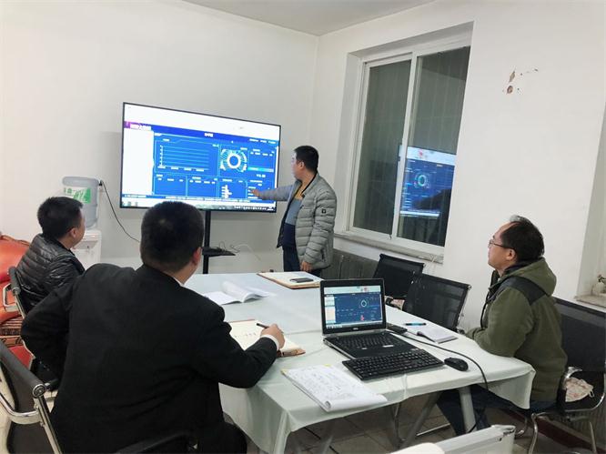 J9集团国际站新闻“积土成山，积水成渊”